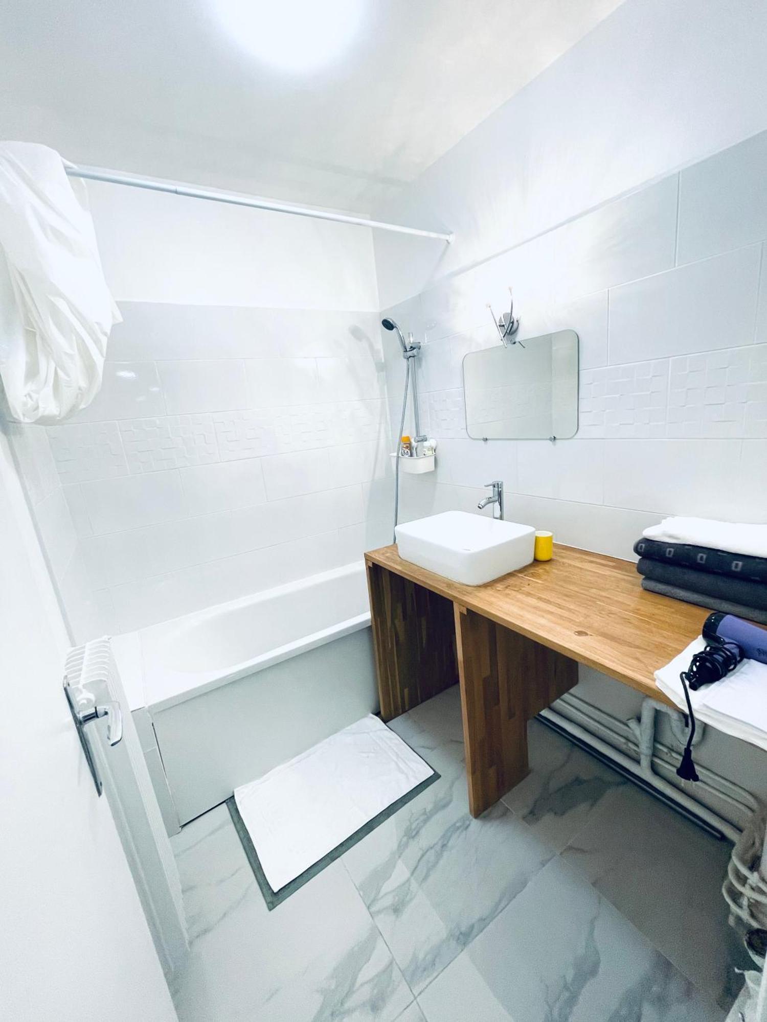 Appartement Bastille - Voltaire - Le Marais - Centre De Paris - 5 Pers Extérieur photo